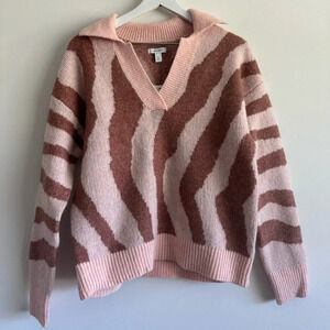 Nine West Polo V-Neck Collar Mauve Zebra Print Sweater Size Small NWT